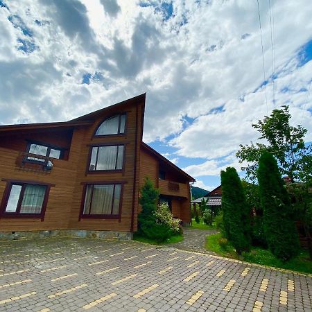 Садиба Вежа Verkhovyna Exterior photo
