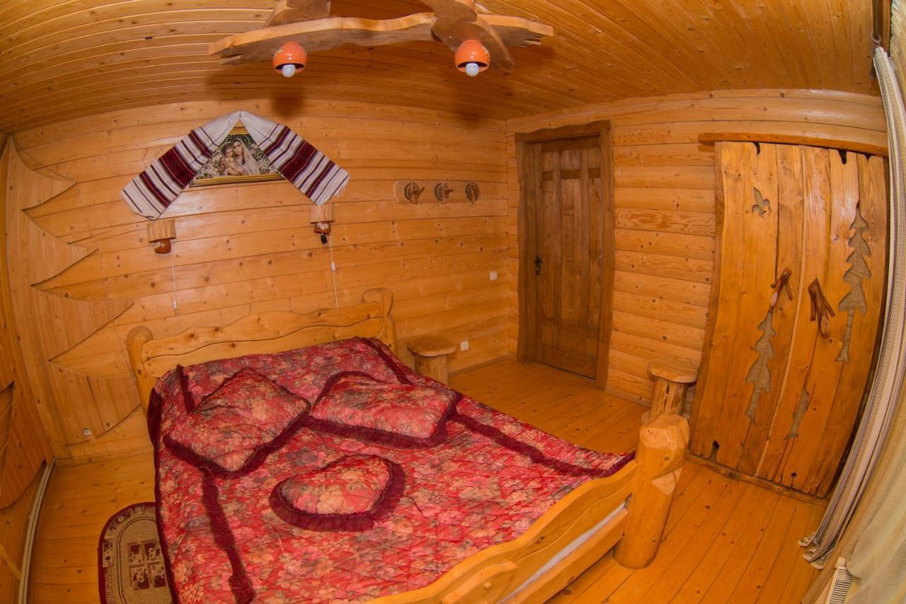 Садиба Вежа Verkhovyna Exterior photo